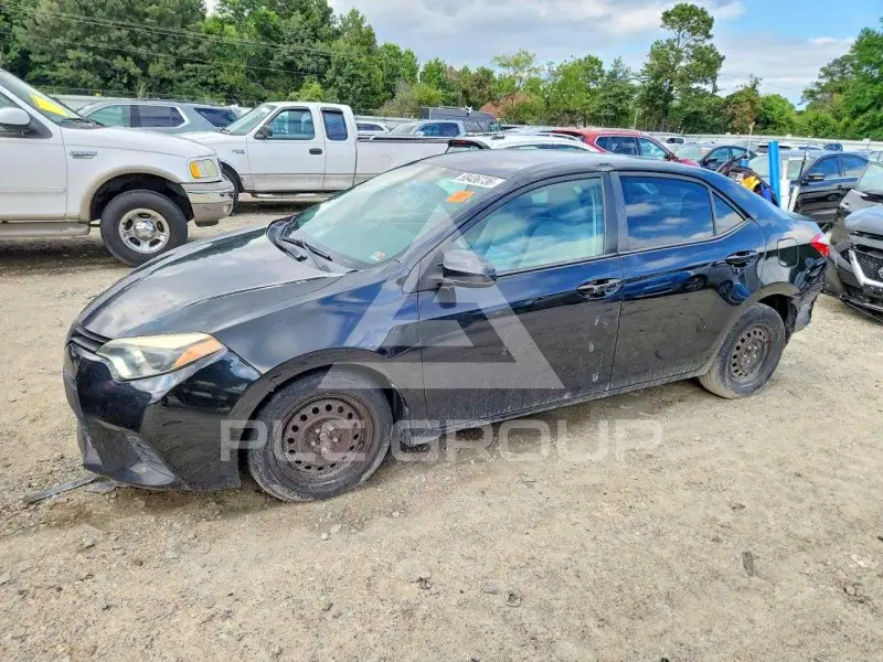 2015 Toyota COROLLA фото