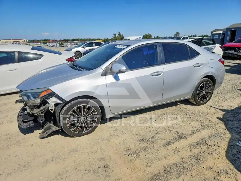 2015 Toyota COROLLA photo