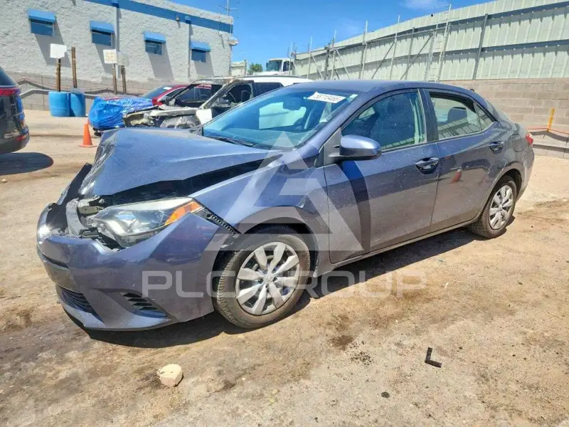 2015 Toyota COROLLA фото