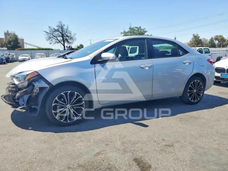 2015 Toyota COROLLA photo