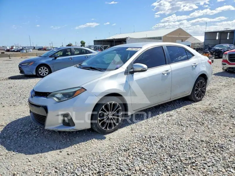 2015 Toyota COROLLA фото