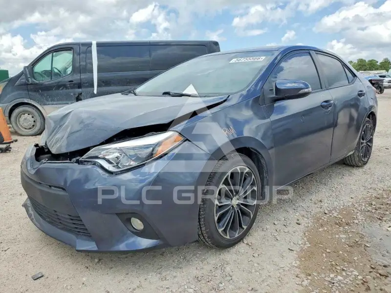 2015 Toyota COROLLA фото