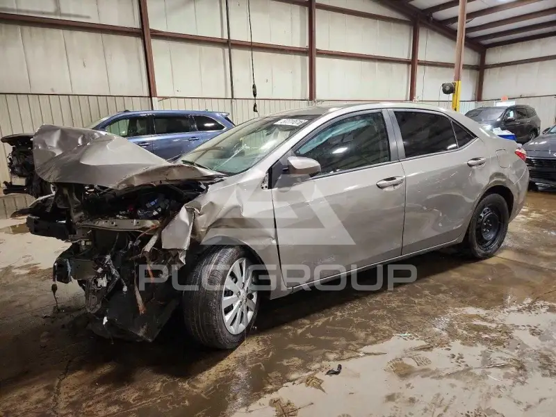 2015 Toyota COROLLA фото