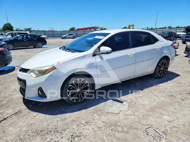 2015 Toyota COROLLA фото