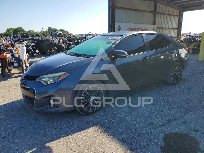 2015 Toyota COROLLA фото