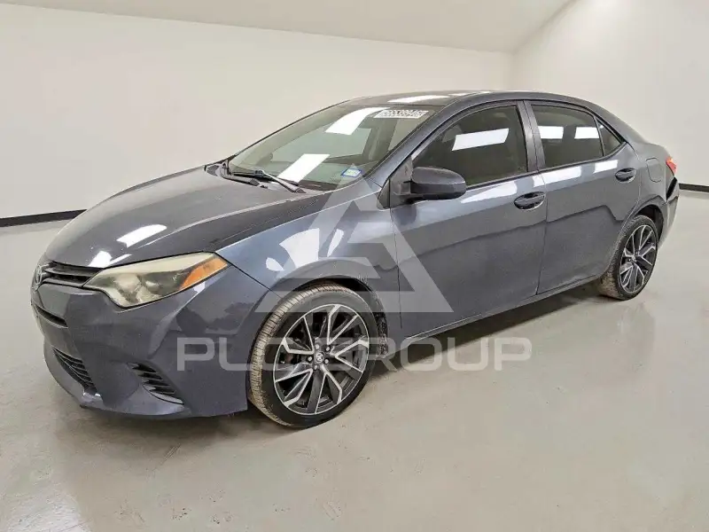 2015 Toyota COROLLA фото