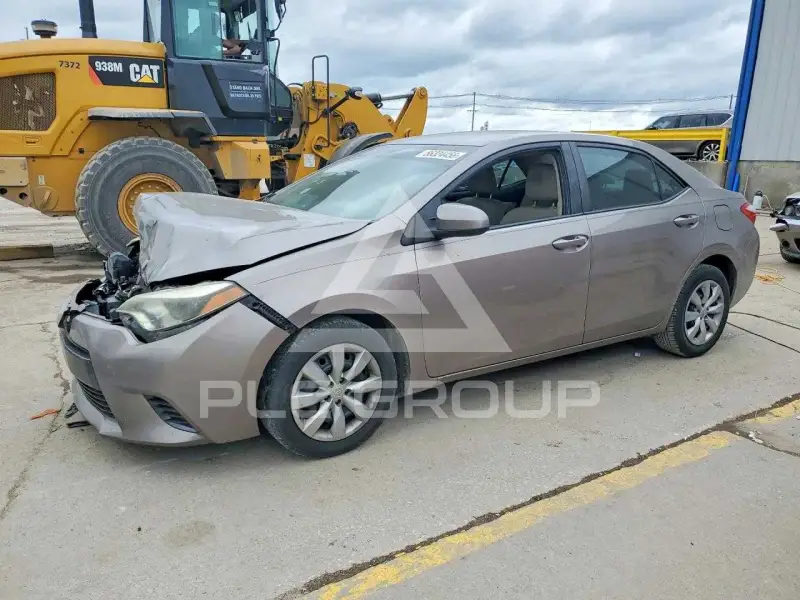 2015 Toyota COROLLA фото