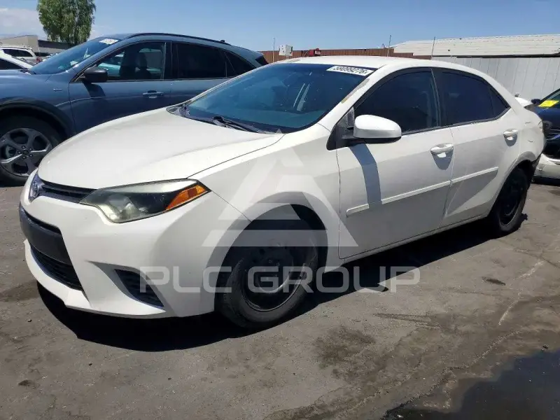 2015 Toyota COROLLA фото