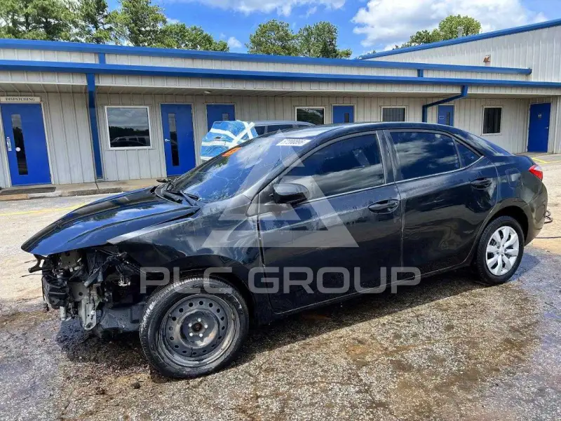 2015 Toyota COROLLA фото