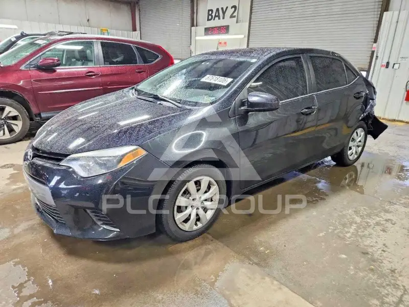 2015 Toyota COROLLA фото