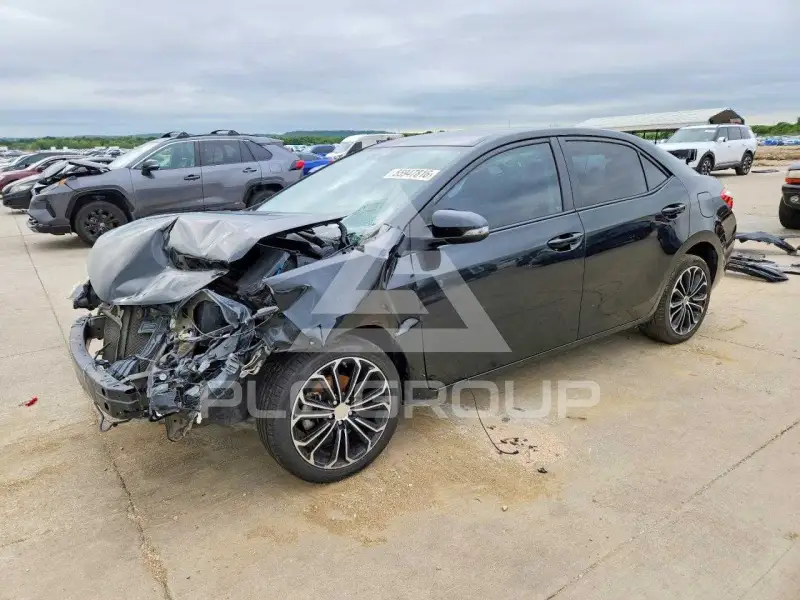 2015 Toyota COROLLA фото