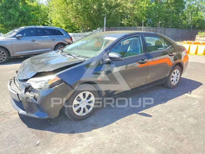 2015 Toyota COROLLA фото