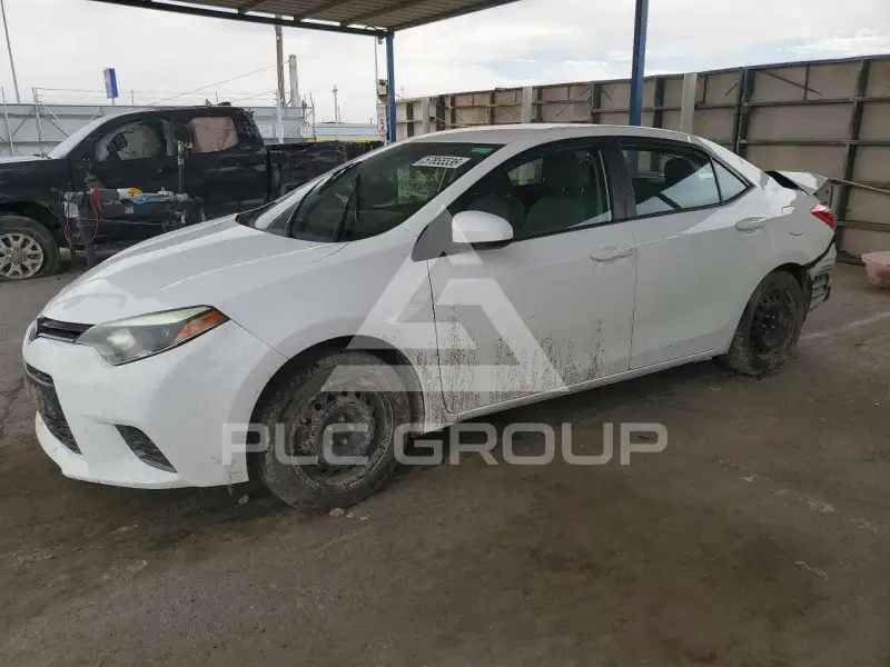 2015 Toyota COROLLA фото