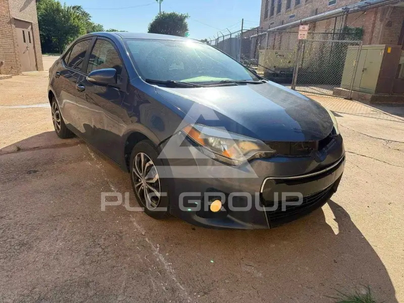 2015 Toyota COROLLA фото