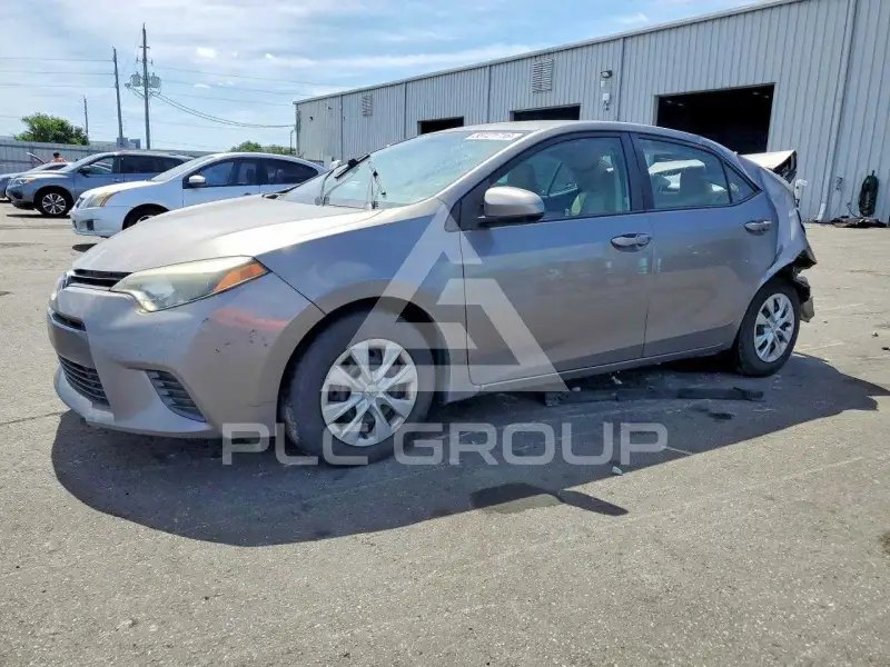 2015 Toyota COROLLA фото