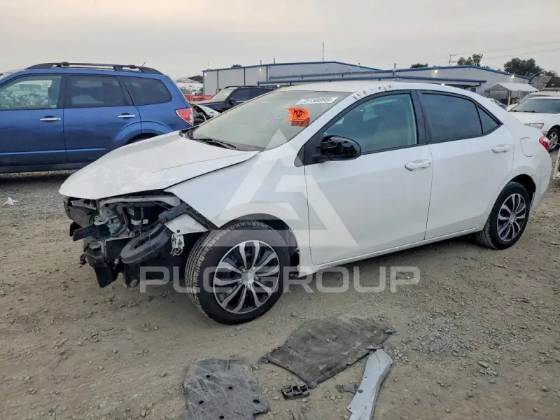 2015 Toyota COROLLA photo