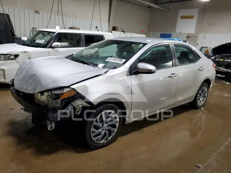2015 Toyota COROLLA фото