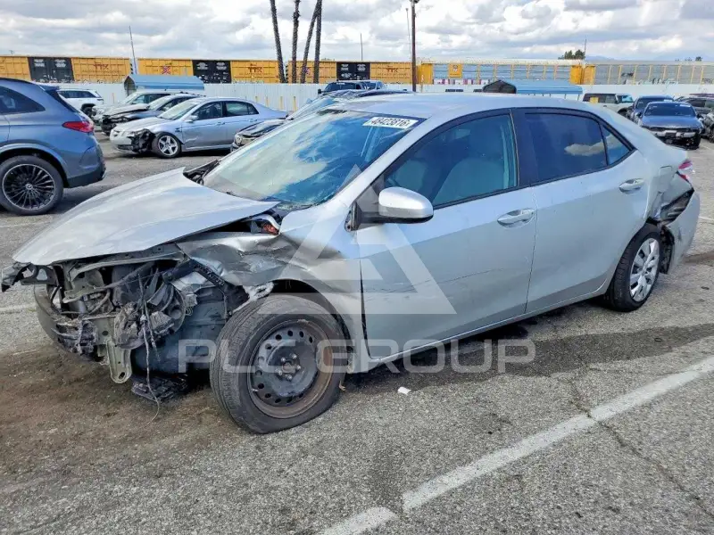 2015 Toyota COROLLA фото