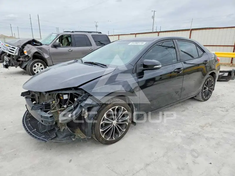 2015 Toyota COROLLA фото