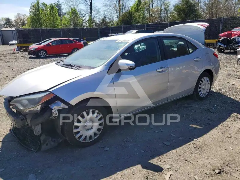 2015 Toyota COROLLA photo