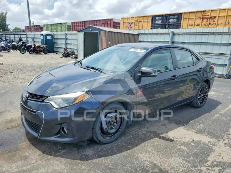 2015 Toyota COROLLA фото