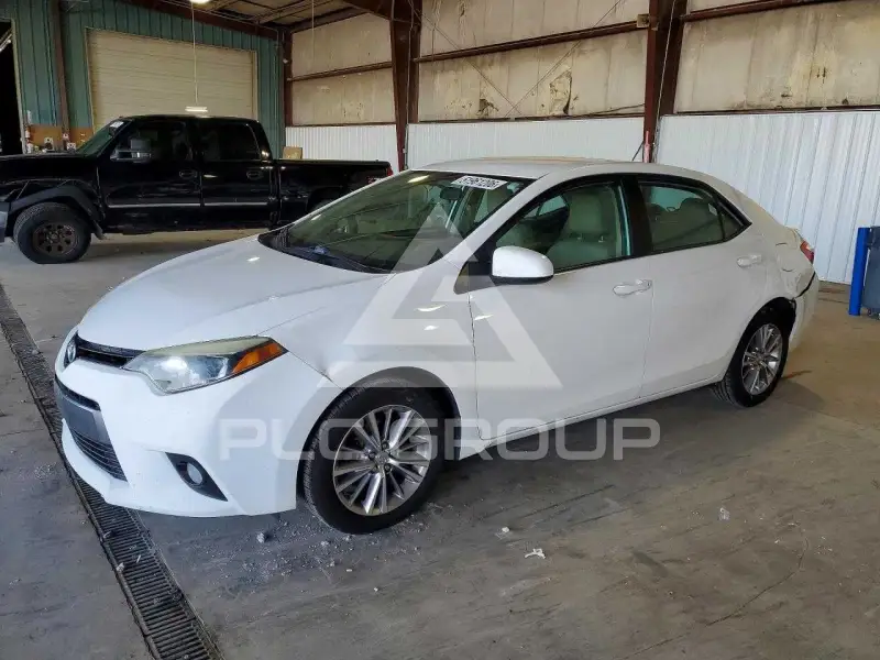 2015 Toyota COROLLA фото