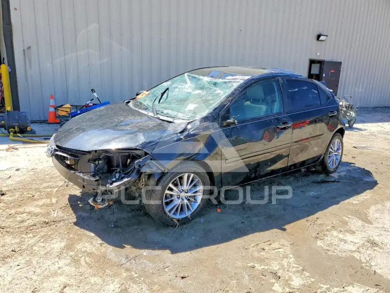 2015 Toyota COROLLA photo