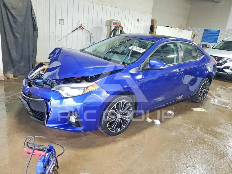 2015 Toyota COROLLA фото