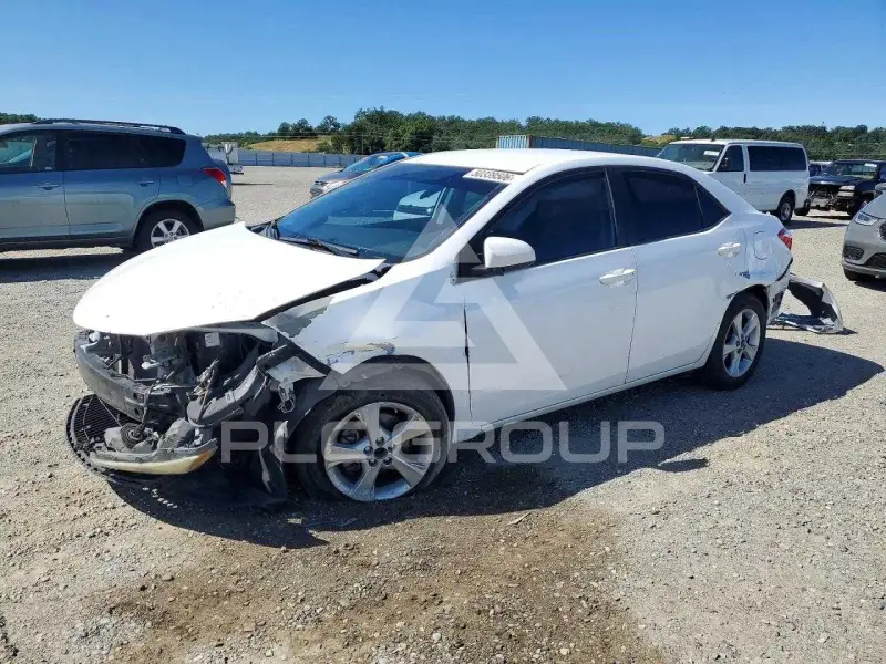 2015 Toyota COROLLA фото