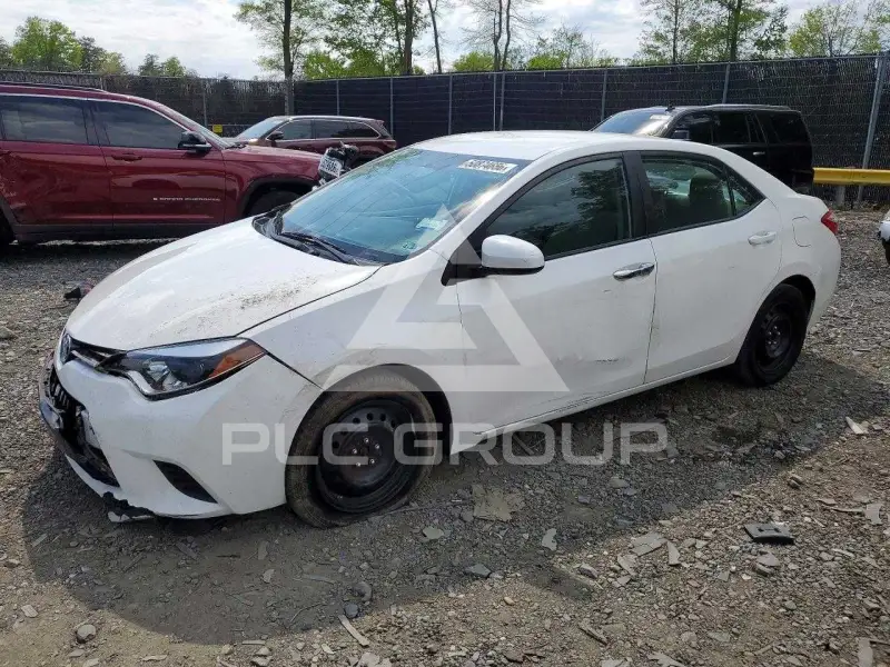 2015 Toyota COROLLA фото