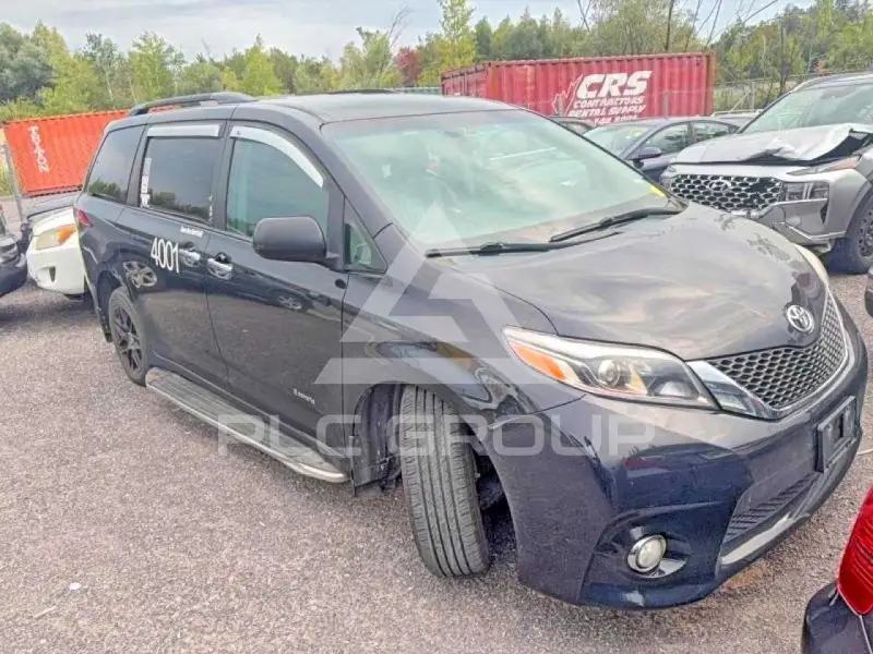 2015 Toyota SIENNA фото