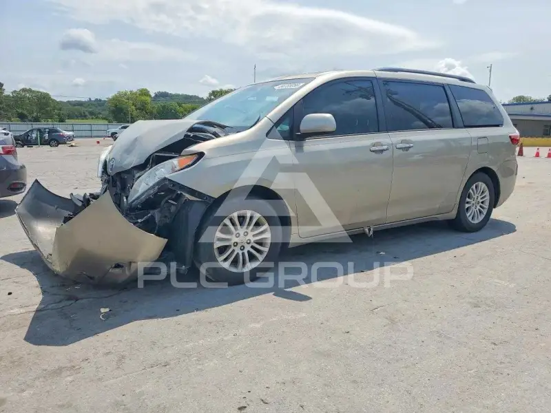 2015 Toyota SIENNA фото