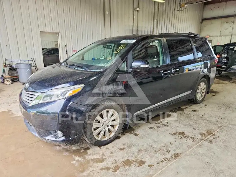 2015 Toyota SIENNA фото