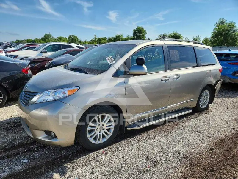 2015 Toyota SIENNA фото