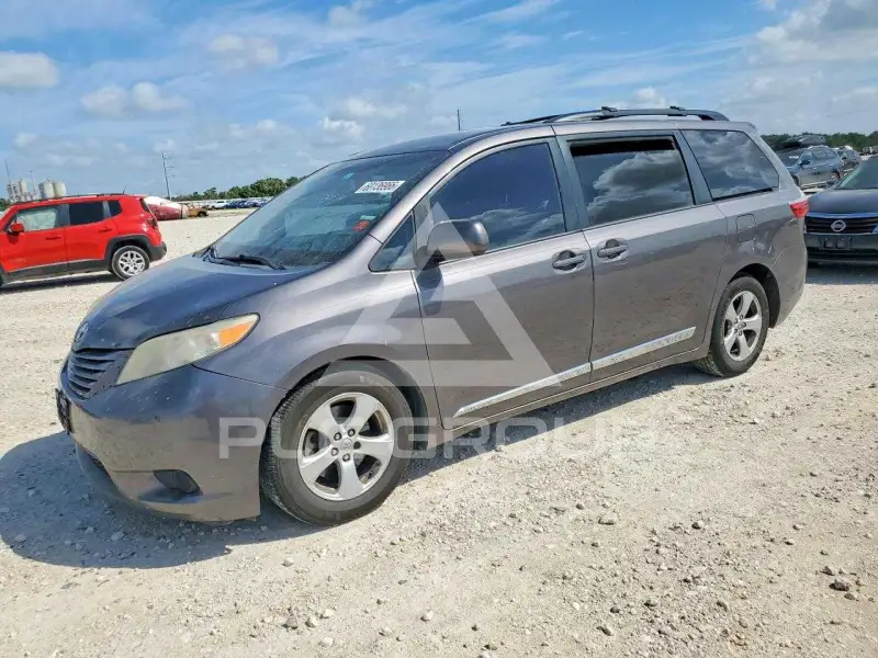 2015 Toyota SIENNA фото