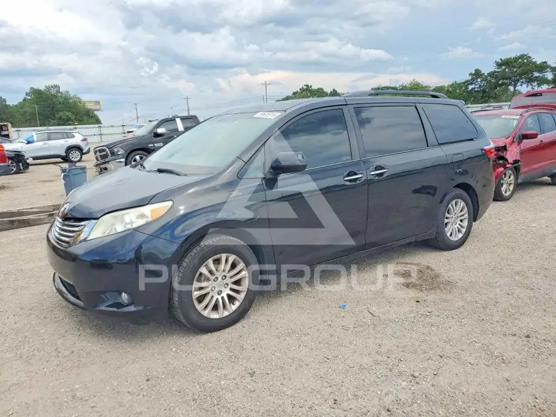 2015 Toyota SIENNA фото