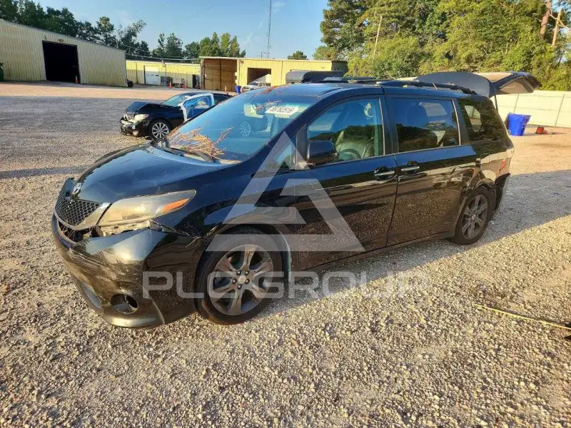 2015 Toyota SIENNA фото