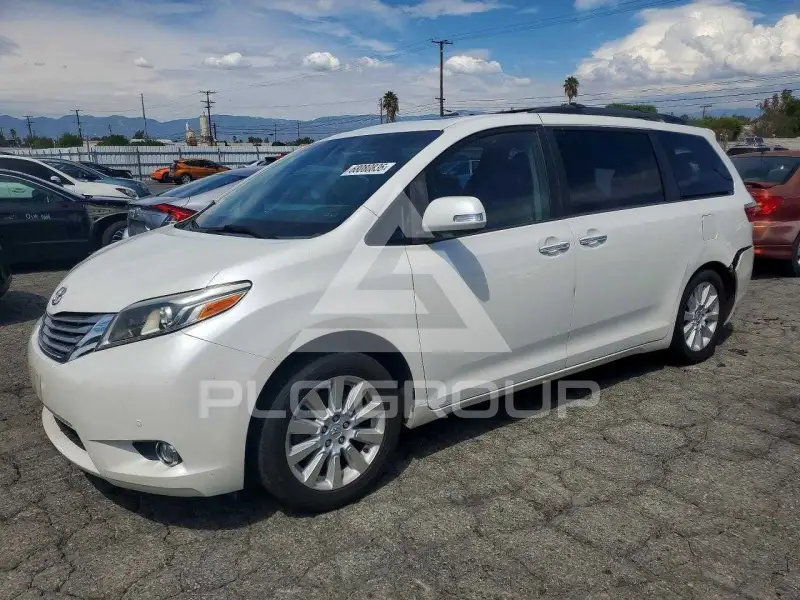 2015 Toyota SIENNA фото