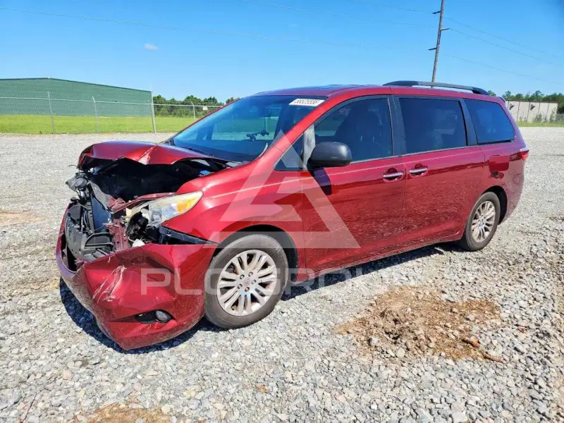 2015 Toyota SIENNA фото