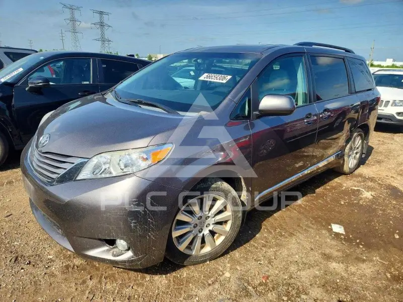 2015 Toyota SIENNA фото