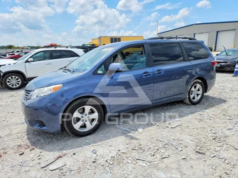 2015 Toyota SIENNA фото