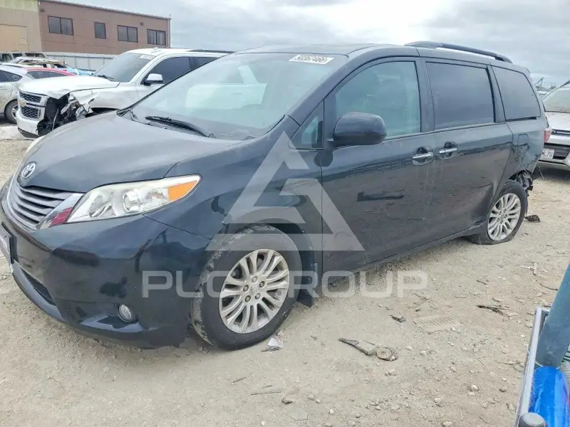 2015 Toyota SIENNA фото