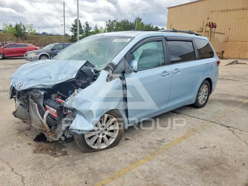 2015 Toyota SIENNA фото