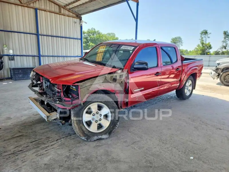 2015 Toyota TACOMA photo