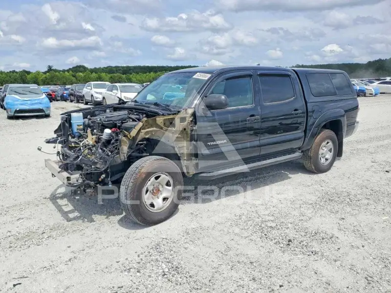 2015 Toyota TACOMA photo
