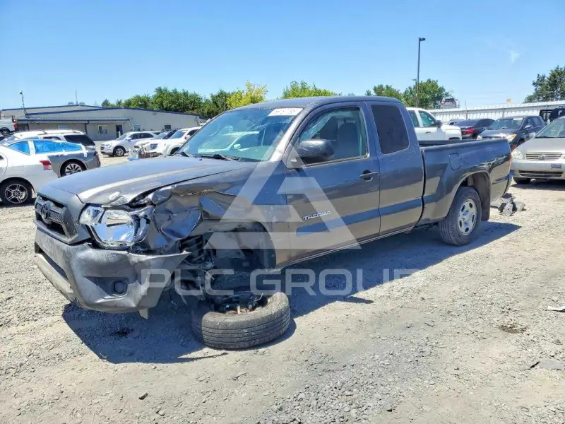 2015 Toyota TACOMA photo