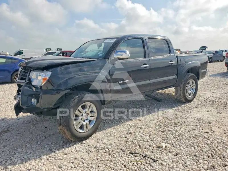 2015 Toyota TACOMA photo