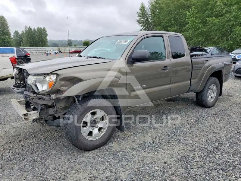 2015 Toyota TACOMA photo