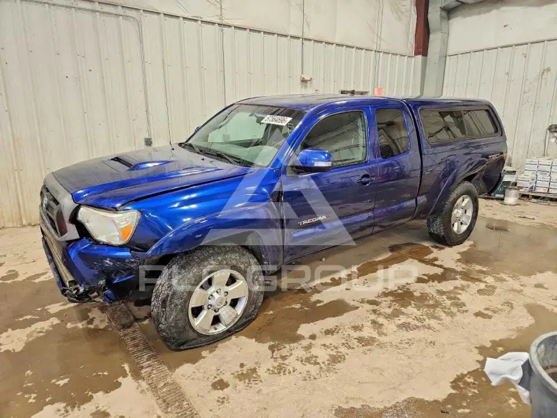 2015 Toyota TACOMA photo