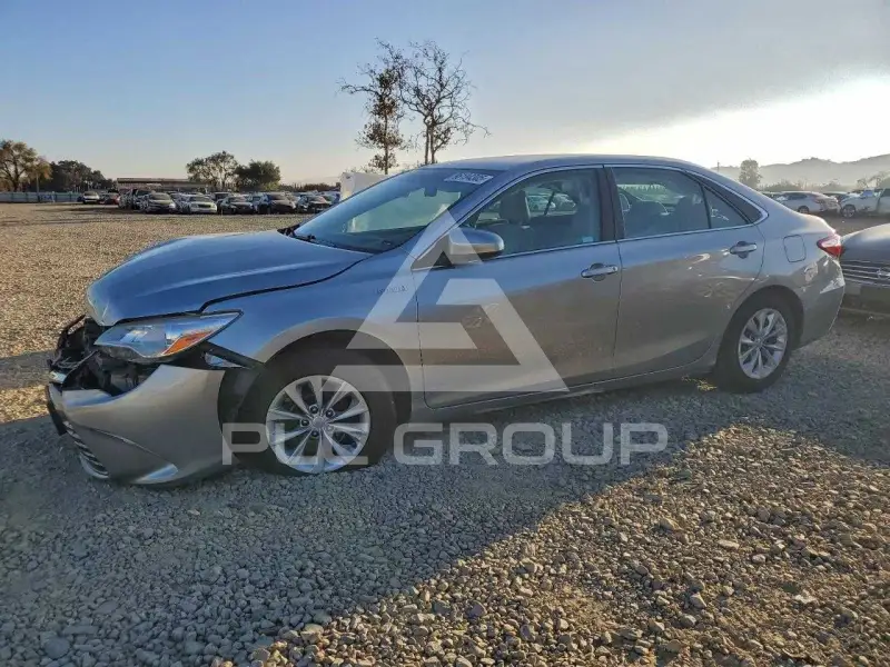 2015 Toyota CAMRY фото